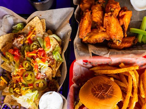 Wings, nachos and burger at Bar South